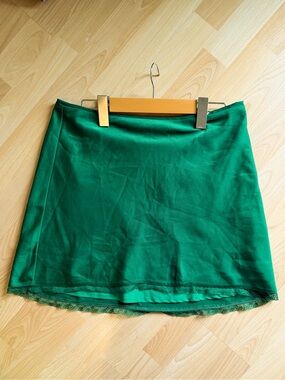NIA Brianna Mini Skirt in Emerald